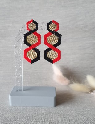 Σκουλαρίκια